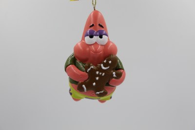 PATRICK EATING GINGERBREAD MAN