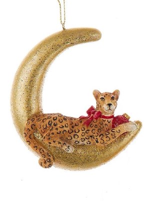 LEOPARD ON MOON