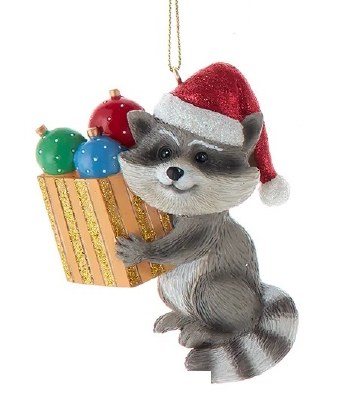 RACCOON WITH ORNAMENTS