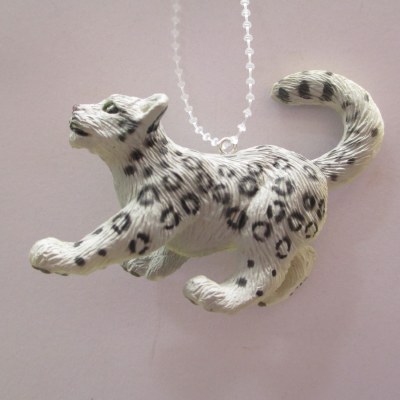 SNOW LEOPARD