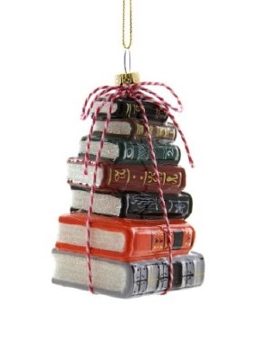 STACKED TOMES TRADITIONAL
