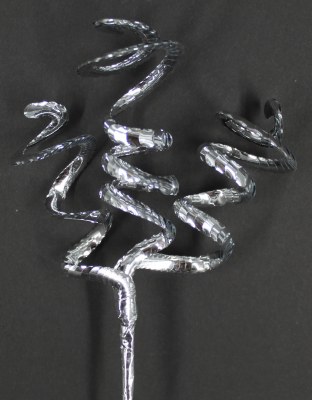 SILVER CURLY PICK