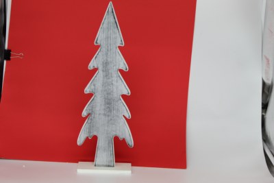 WHITE TREE