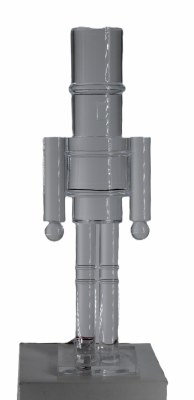 CLEAR NUTCRACKER