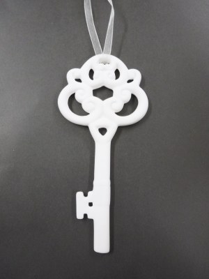 WHITE SANTA KEY
