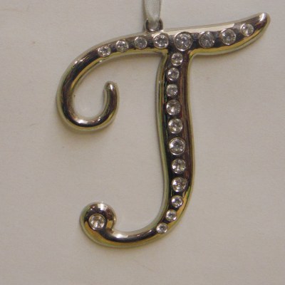 GLITZ LETTERING T