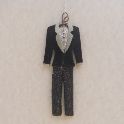 BLACK TUXEDO