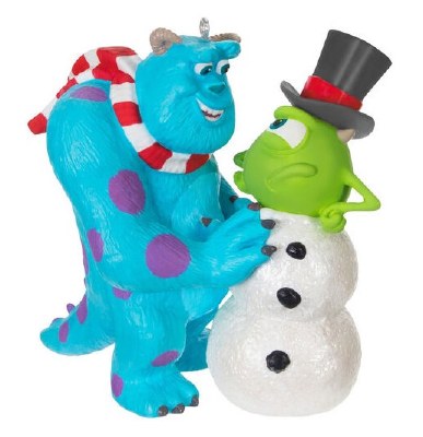 SULLEY BUILDS A SNOWMIKE