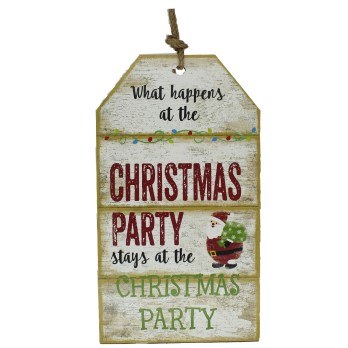 WHAT HAPPENS AT THE CHRISTMAS.