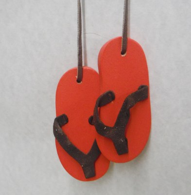 RED WOOD FLIP FLOP