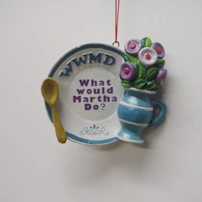 PLATE W FLOWER VASE "WWMD", "WHAT WOULD MARTHA DO"