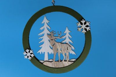 LAZOR CUT BROWN DEER SCENE