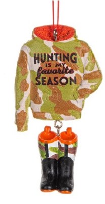 HUNTING IS MY FAVORITE SEASON