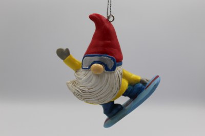 SNOWBOARDING GNOME