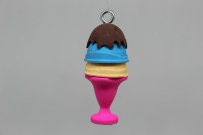 ICE CREAM SUNDAE