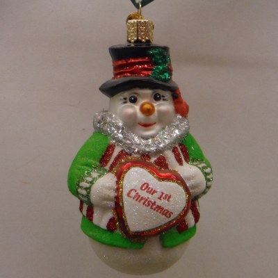 GLISTENING ROMANTIC SNOWMAN OLD WORLD