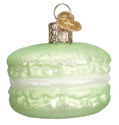 GREEN MACARON