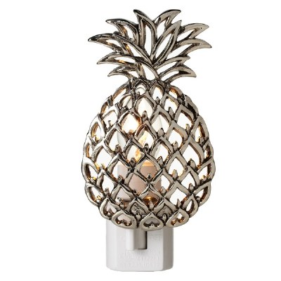 SILVER PINEAPPLE