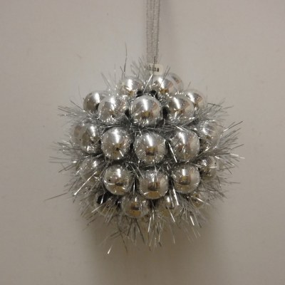 SILVER CLUSTER BALL
