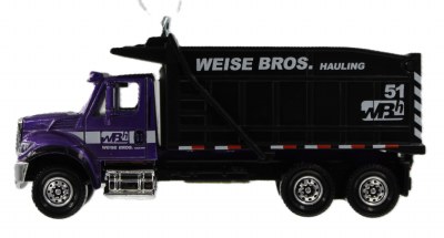 7500 DUMP TRUCK