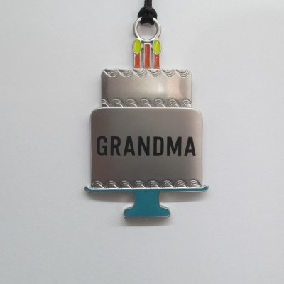 BIRTHDAY CAKE GRANDMA