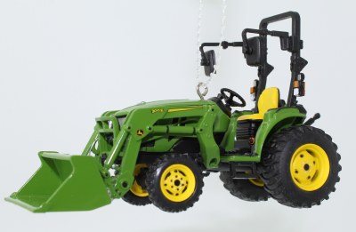 3038E COMPACT UTILITY TRACTOR