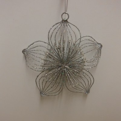 SILVER WIRED FLOWER