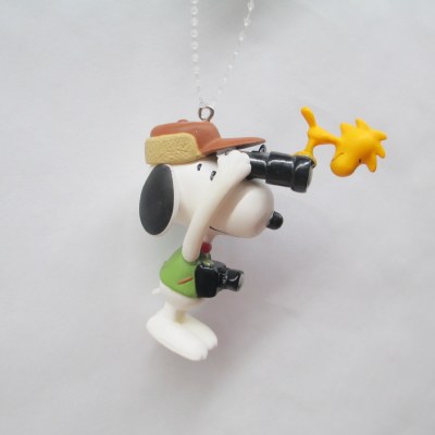SNOOPY BIRD WATCHER