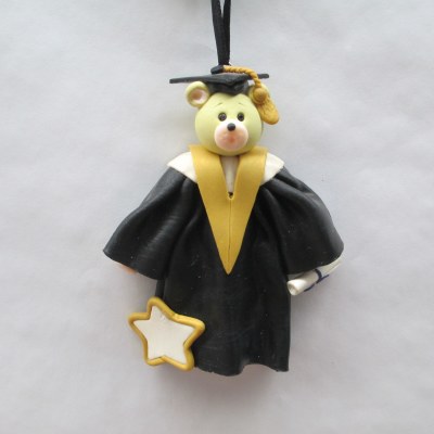 GRADUATION BEAR