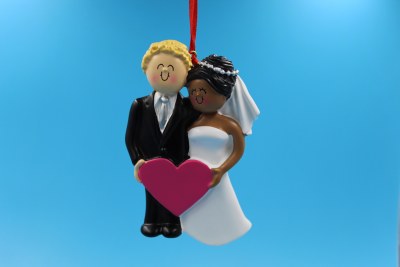 BLN HAIR GROOM AND BLACK BRIDE