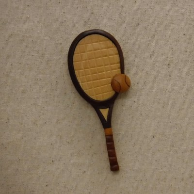 TENNIS RACKET MAGNET