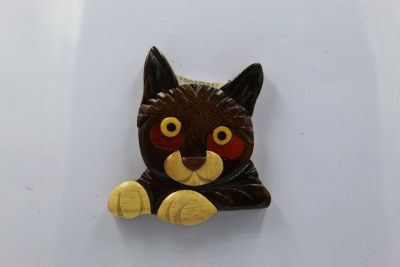 CAT HEAD MAGNET