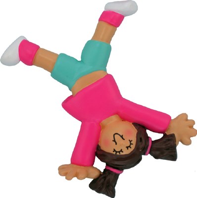 GIRL DOING GYMNASTICS