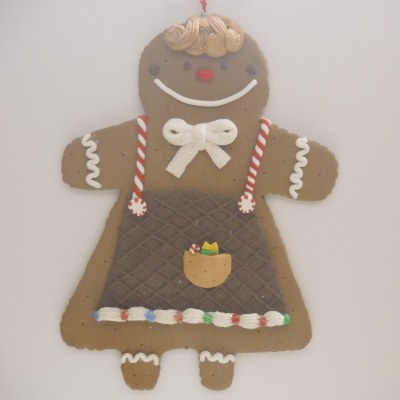GINGERBREAD GIRL