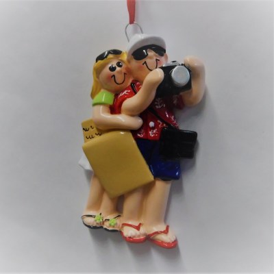 TRAVELER COUPLE
