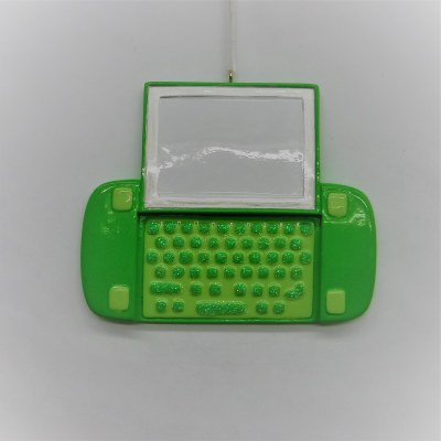 TEXTING GREEN PHONE