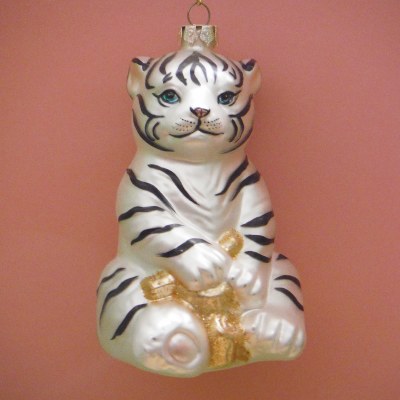 WHITE TIGER GLASS