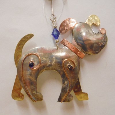 METAL DOG