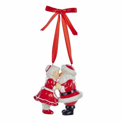 KISSING CLAUS'S