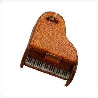LEATHER PIANO