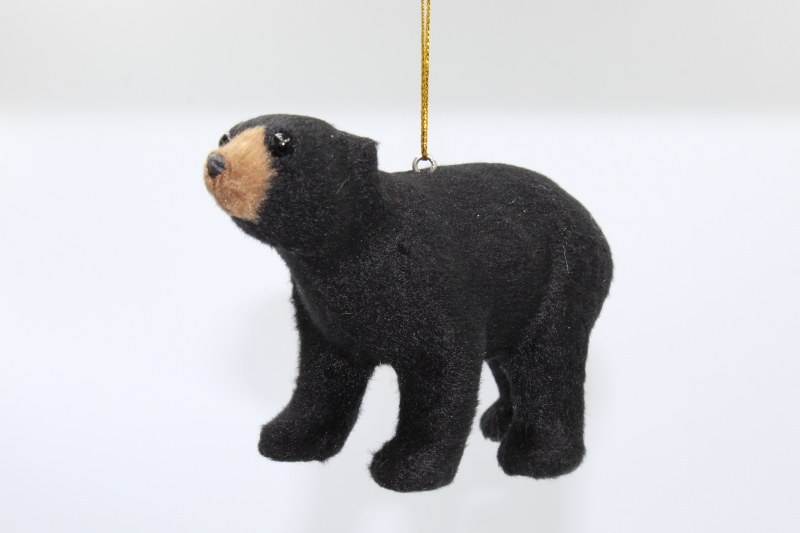 BLACK BEAR Kohl’s Stony Hill Tree Farm