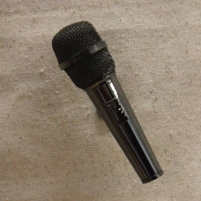 BLACK MICROPHONE MAGNET