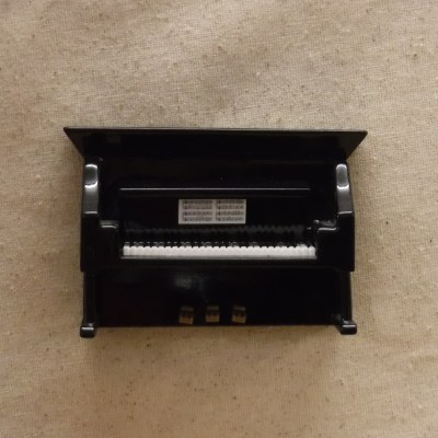 BLACK PIANO MAGNET