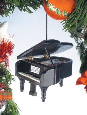 BLACK GRAND PIANO