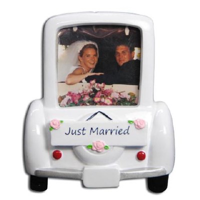 JUST MARRIED PICTURE FRAME