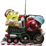 M&MS RIDING TRAIN