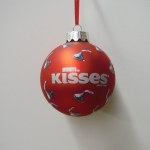 HERSHEY KISSES BALL