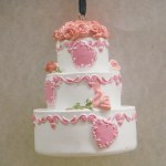 WHITE AND PINK WEDDING CAKE