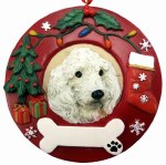 WHITE POODLE IN WREATH