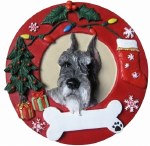 SCHNAUZER CROPPPED IN WREATH